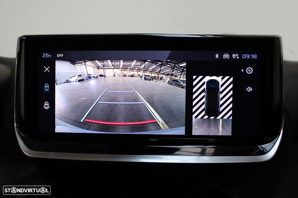 Peugeot 2008 1.2 PureTech Allure - 12