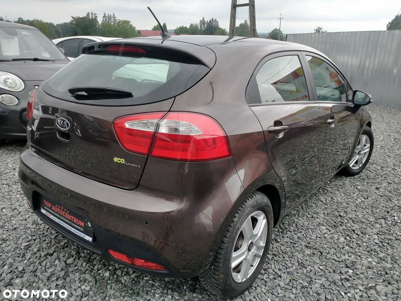 Kia Rio - 5