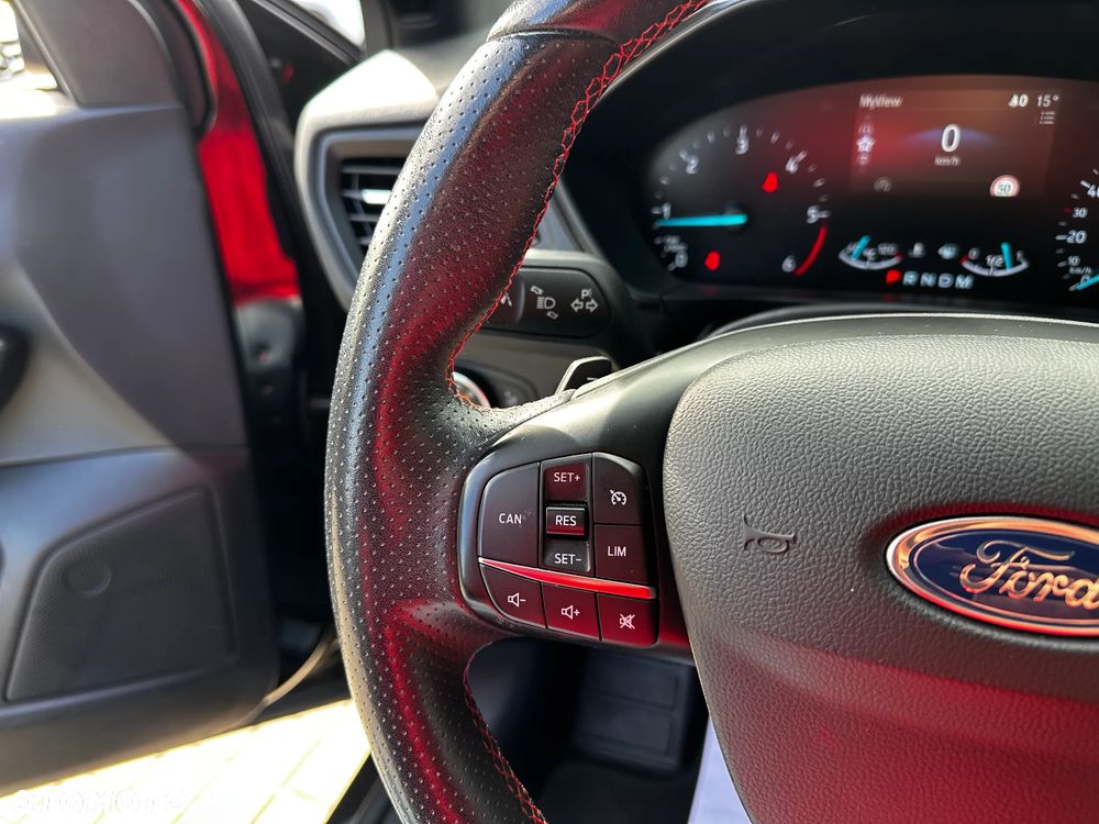 Ford Focus - 10