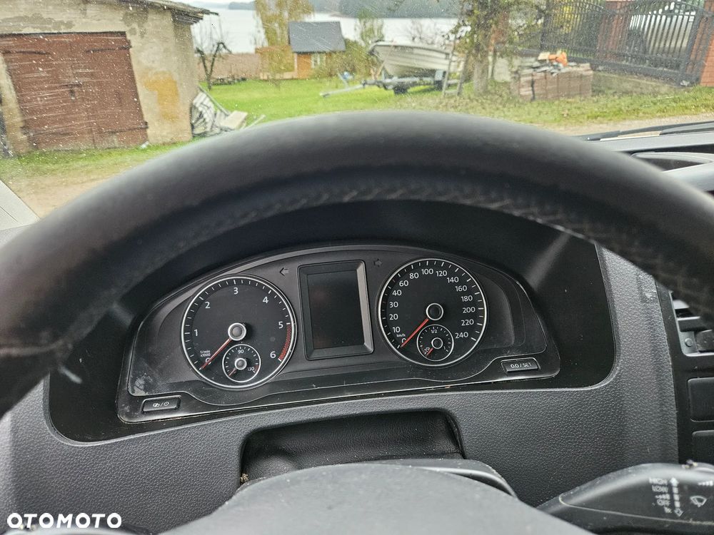 Volkswagen Transporter - 10