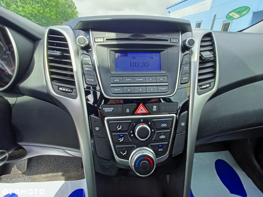 Hyundai i30 1.4 Advantage - 14