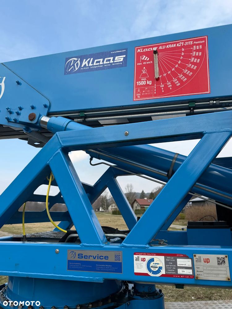 KLAAS K21/31TSR Dźwig Dekarski żuraw zwyżka podnośnik 31m. udźwig 1800kg max. Silnik Yanmar 3cyl. Kosz pojemnik. Dźwig Sterowany całkowicie zdalnie z pilota. Do 3,5 tony Transportowanie samochodem osobowym! Podwieszana oś Hydr. Własny Napęd Hydr. na 2 koła w terenie. Maszyna jak Nowa 2 tyś mtg. 2015r. Po serwisach Dekra. Sprowadzona z Norwegii. Nie różni się od nowej z salonu. Pełna Hydraulika w maszynie. Najbogatsza wersja. OKAZJA  230volt. Zero zużycia! - 29