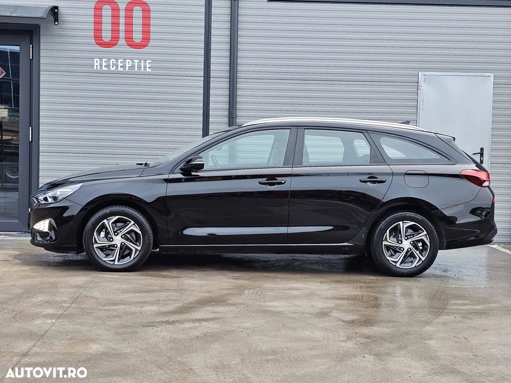 Hyundai i30 1.6 CRDI DCT Trend - 8