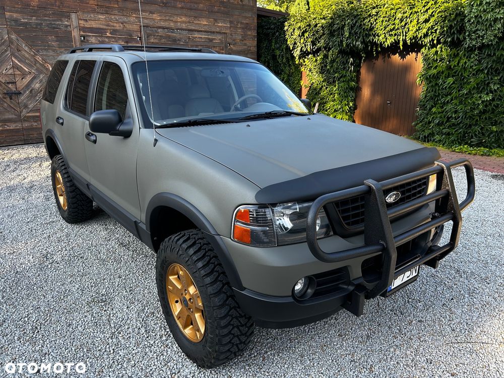Ford Explorer 4.6 - 4