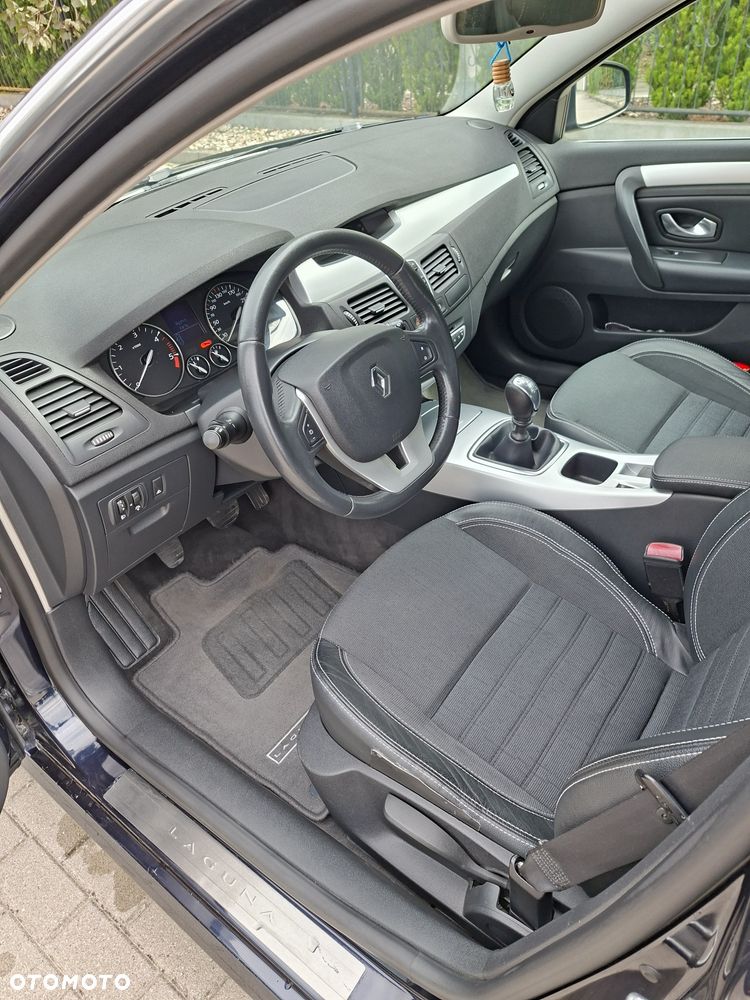 Renault Laguna - 5