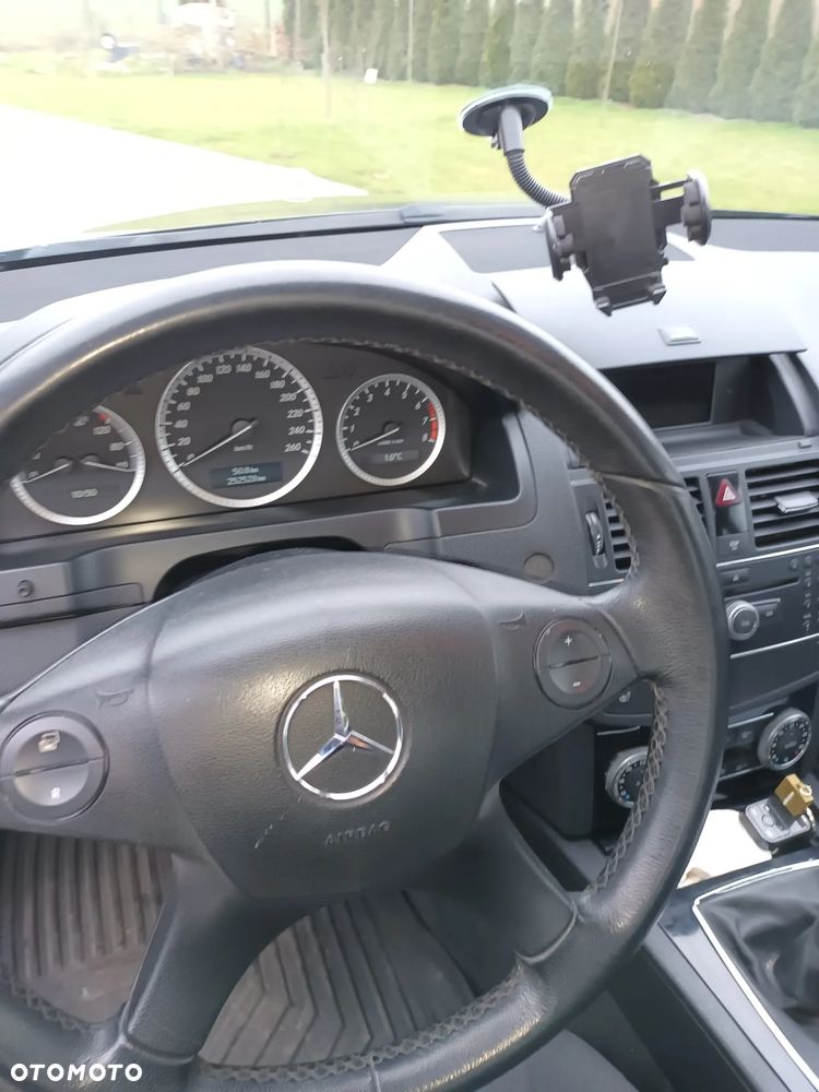 Mercedes-Benz Klasa C 180 Kompressor - 12