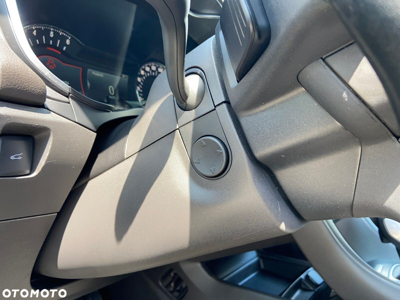 Ford Mondeo 2.0 TDCi Titanium PowerShift - 28
