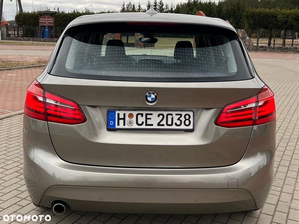 BMW Seria 2 218d Sport-Aut Sport Line - 6