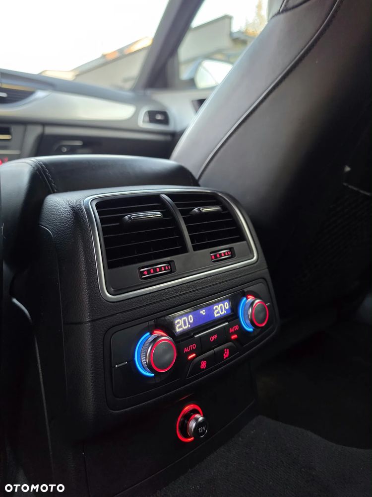 Audi A6 Avant 2.0 TDI Ultra S tronic - 26