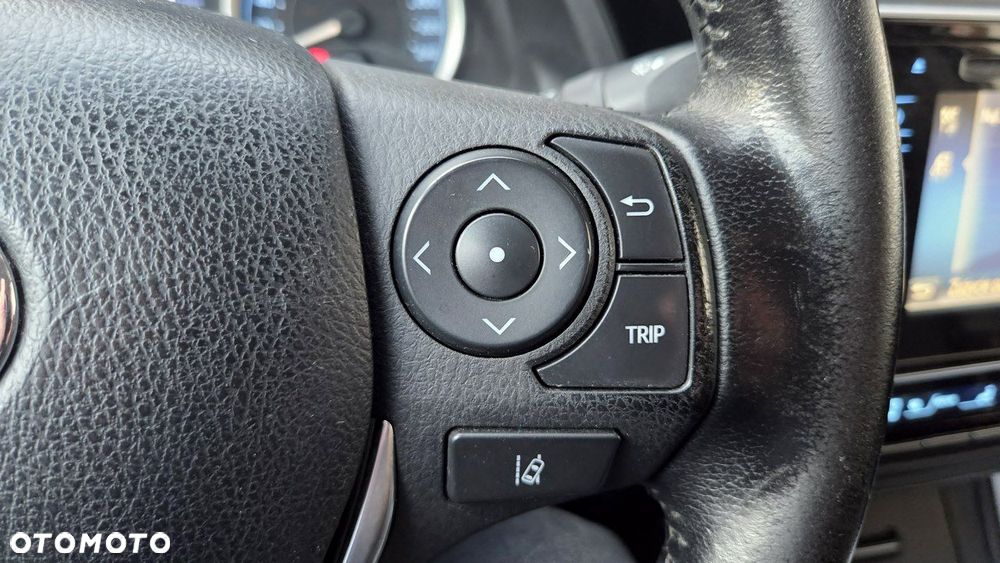 Toyota Corolla 1.6 Comfort - 28