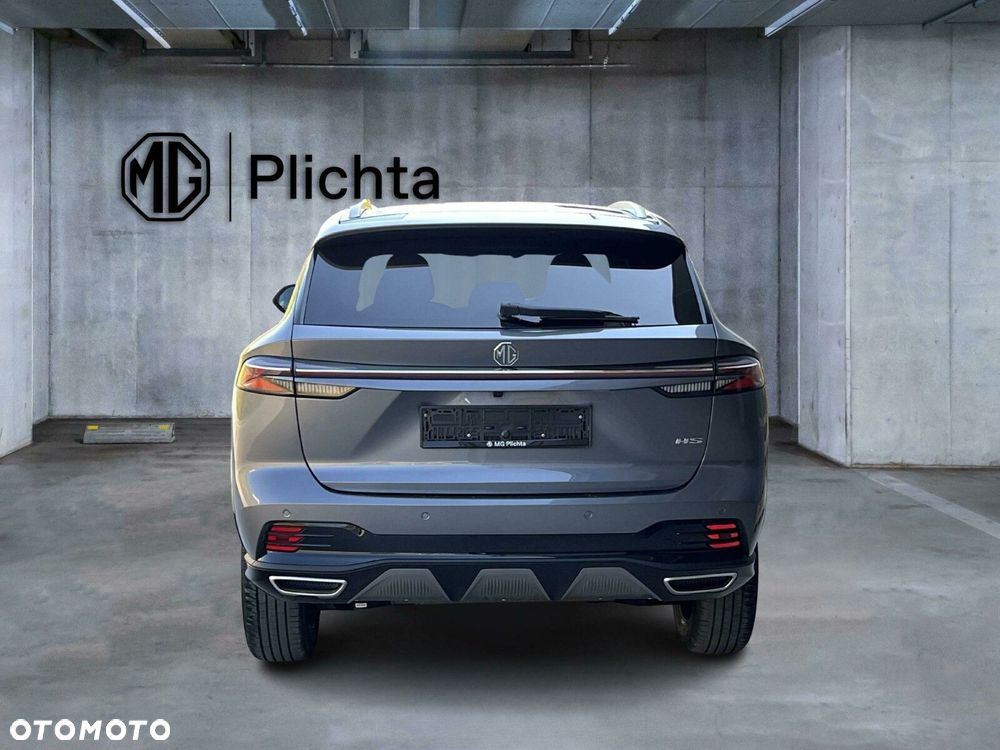 MG HS Hybrid+ - 6
