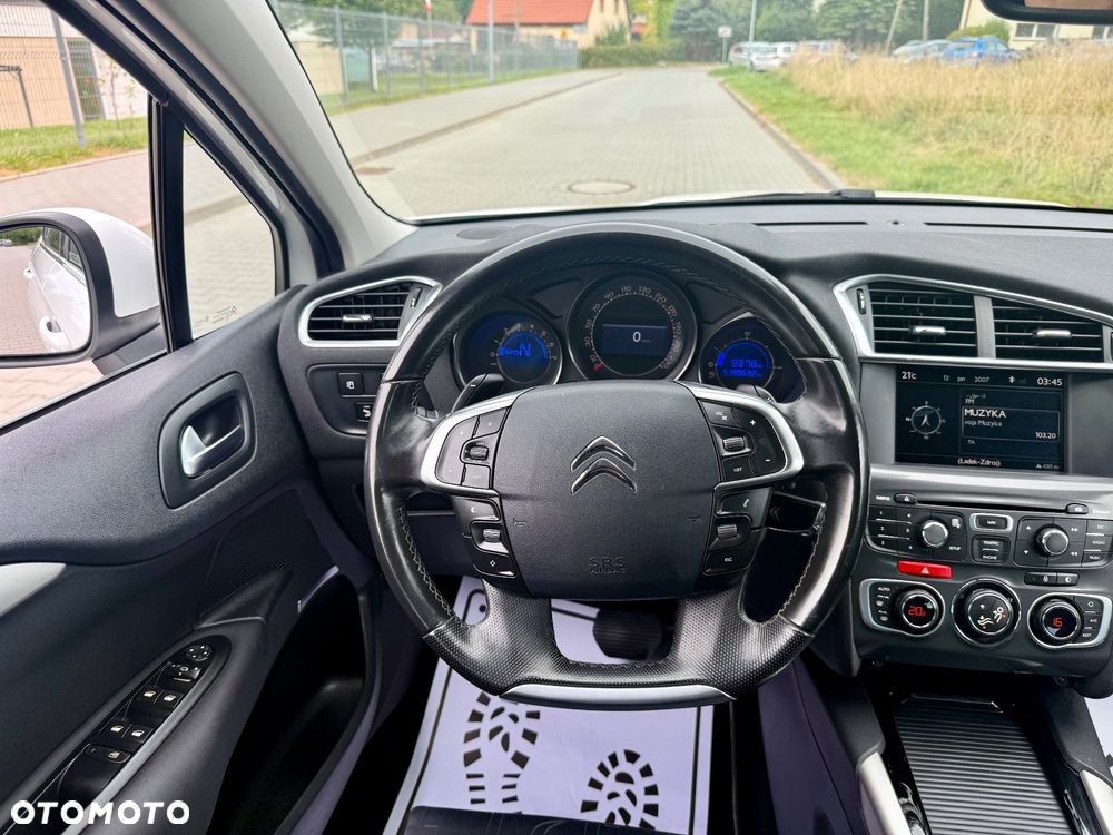 Citroën C4 e-HDi 110 EGS6 Stop/Start System Exclusive - 25