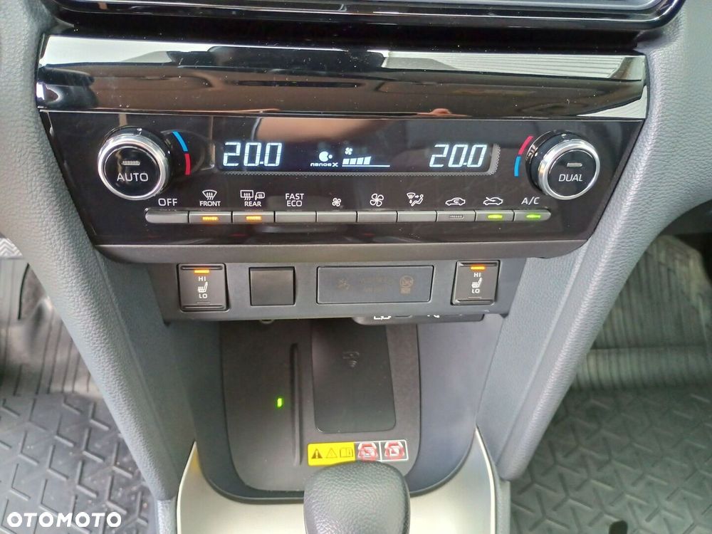 Toyota Yaris Cross Hybrid 1.5 Executive - 15