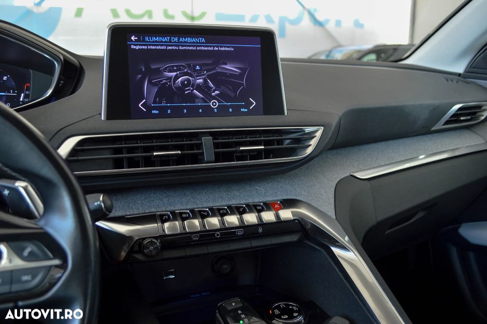 Peugeot 3008 BlueHDi 130 Stop & Start EAT8 Allure Business-Paket - 23