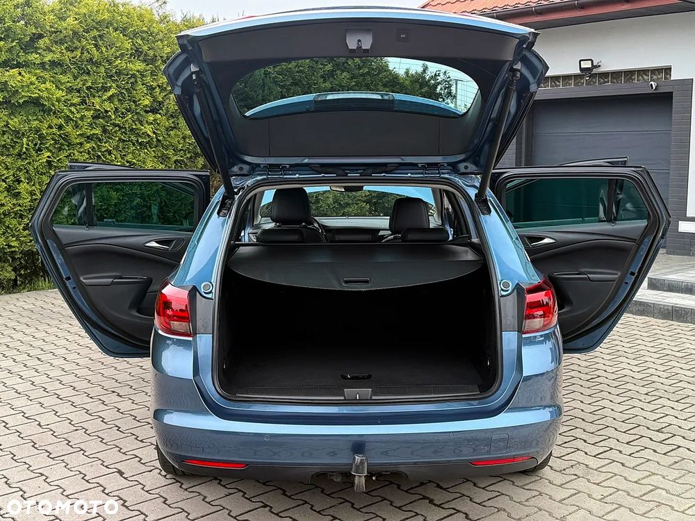 Opel Astra 1.6 D (CDTI) Start/Stop Innovation - 28