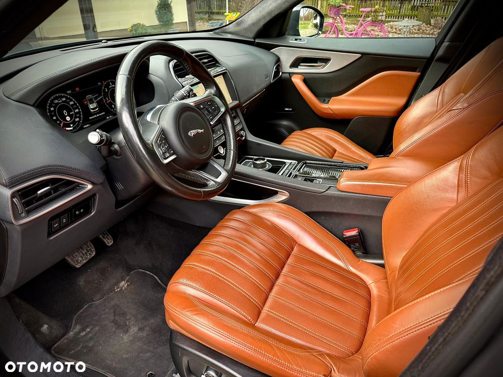 Jaguar F-Pace 2.0 i4D AWD Portfolio - 18