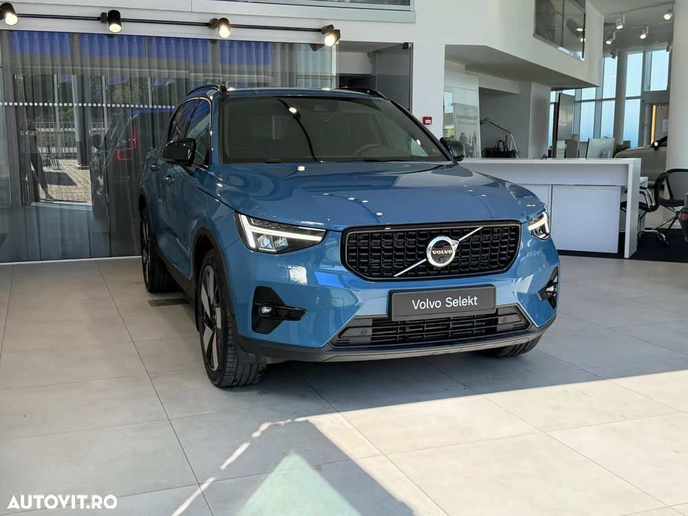 Volvo XC 40 Recharge T5 Twin Engine AT7 R-Design - 5