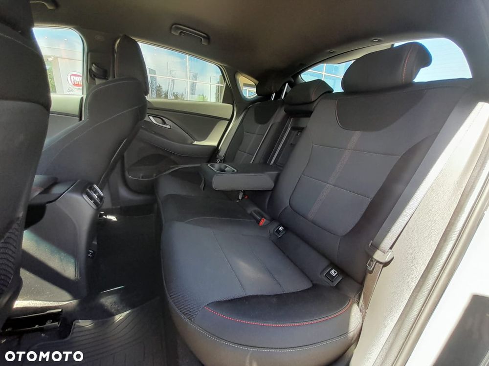 Hyundai i30 1.5 T-GDI 48V Modern DCT - 25