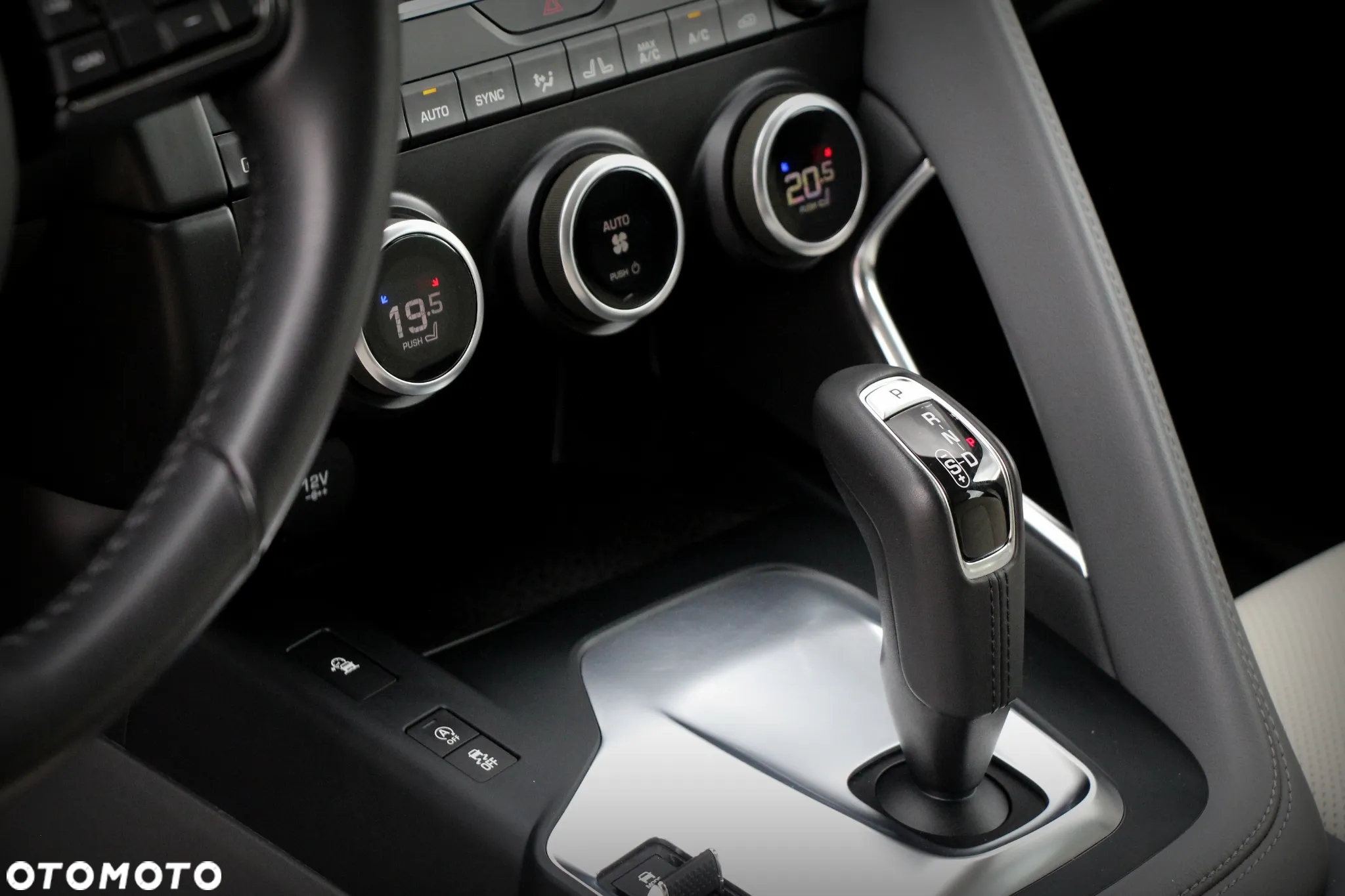 Jaguar E-Pace 2.0 i4P AWD S - 40