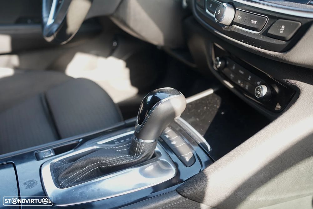 Opel Insignia Sports Tourer 1.5 Auto Business Elegance - 8