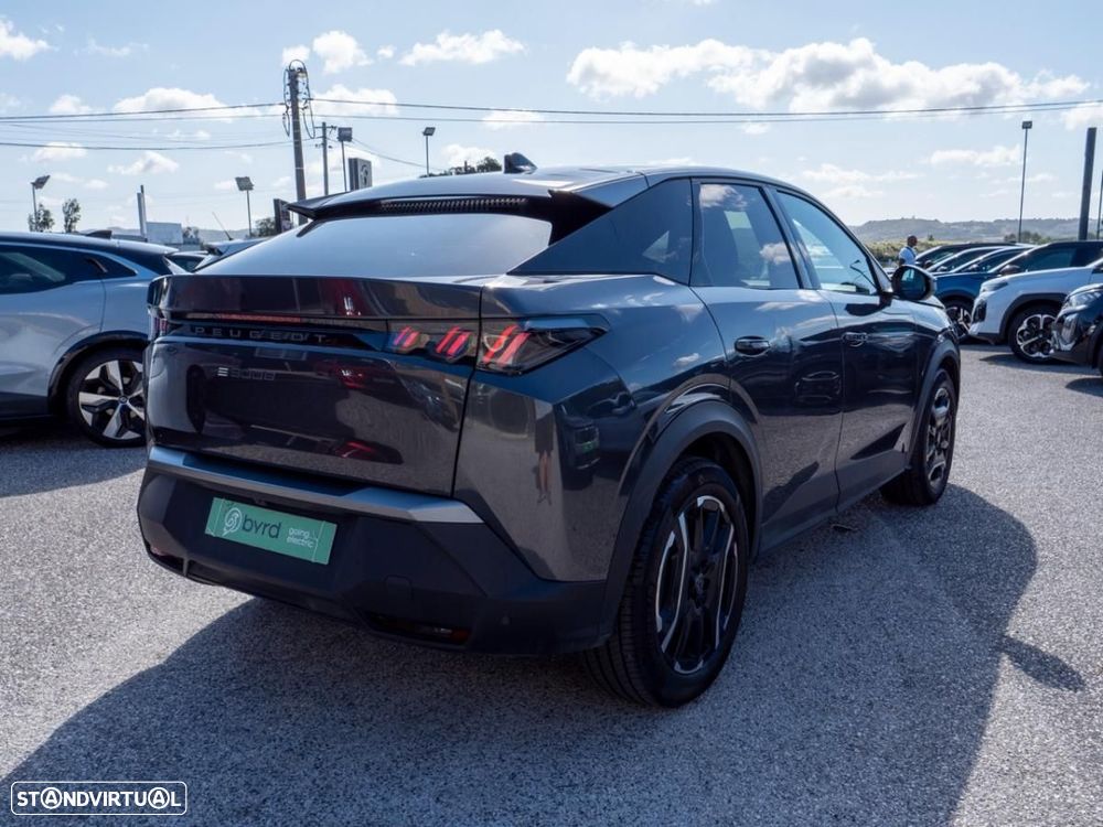 Peugeot E-3008 73 kWh Allure - 17