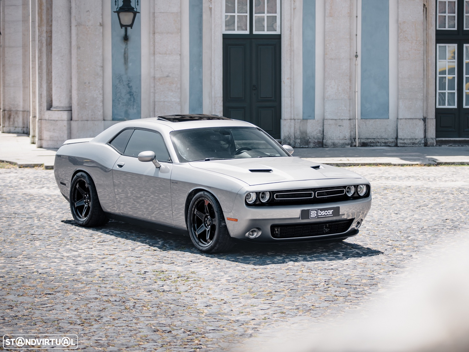 Dodge Challenger Auto R/T Plus - 21