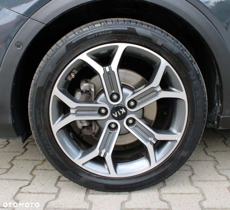 Kia XCeed - 26