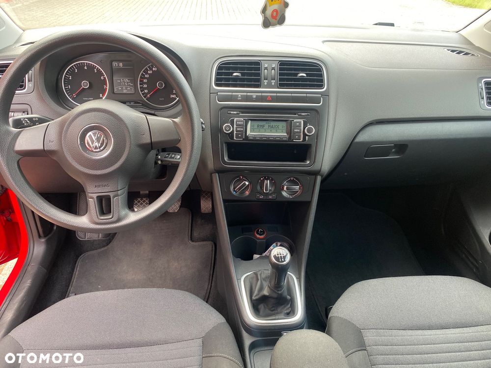 Volkswagen Polo - 18