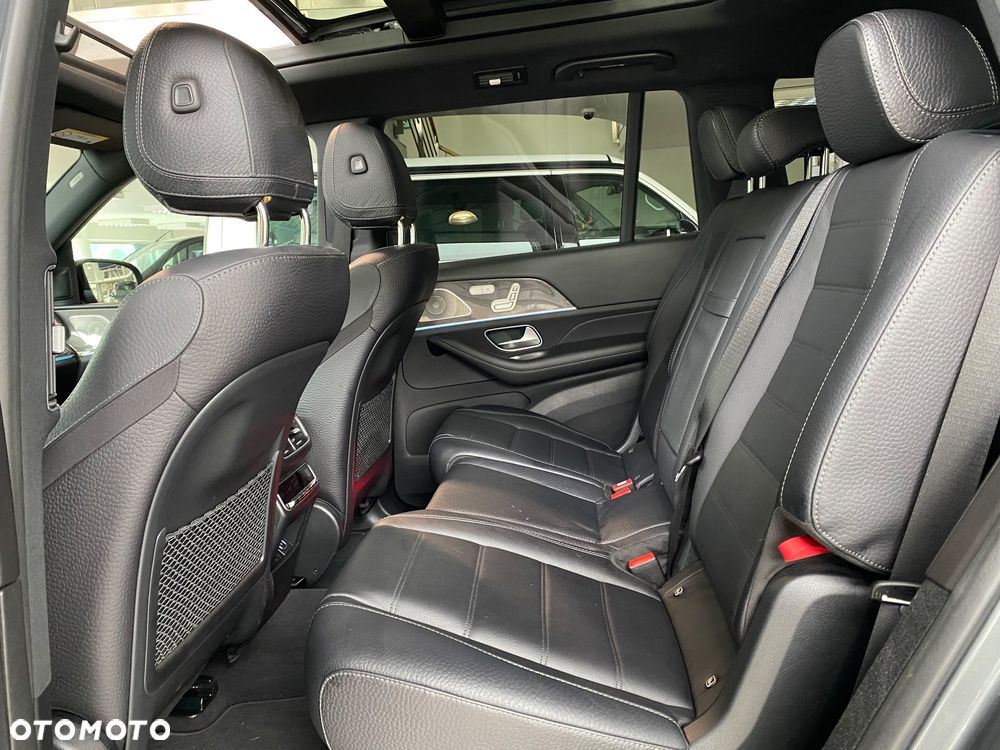 Mercedes-Benz GLS 400 d 4-Matic - 38