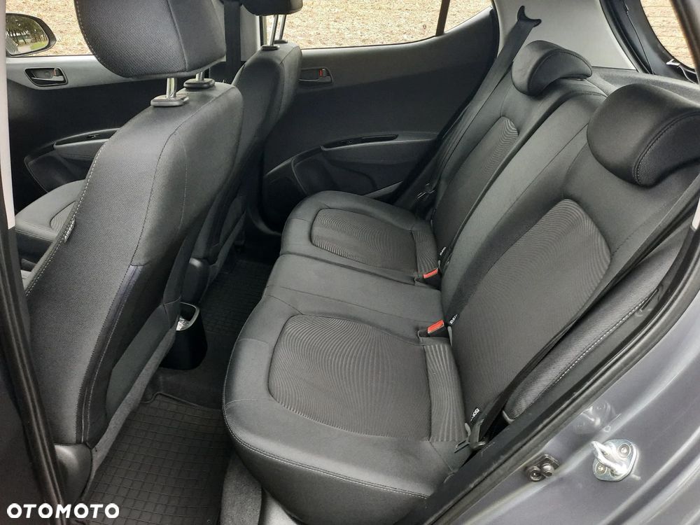Hyundai i10 1.0 BlueDrive Comfort - 9