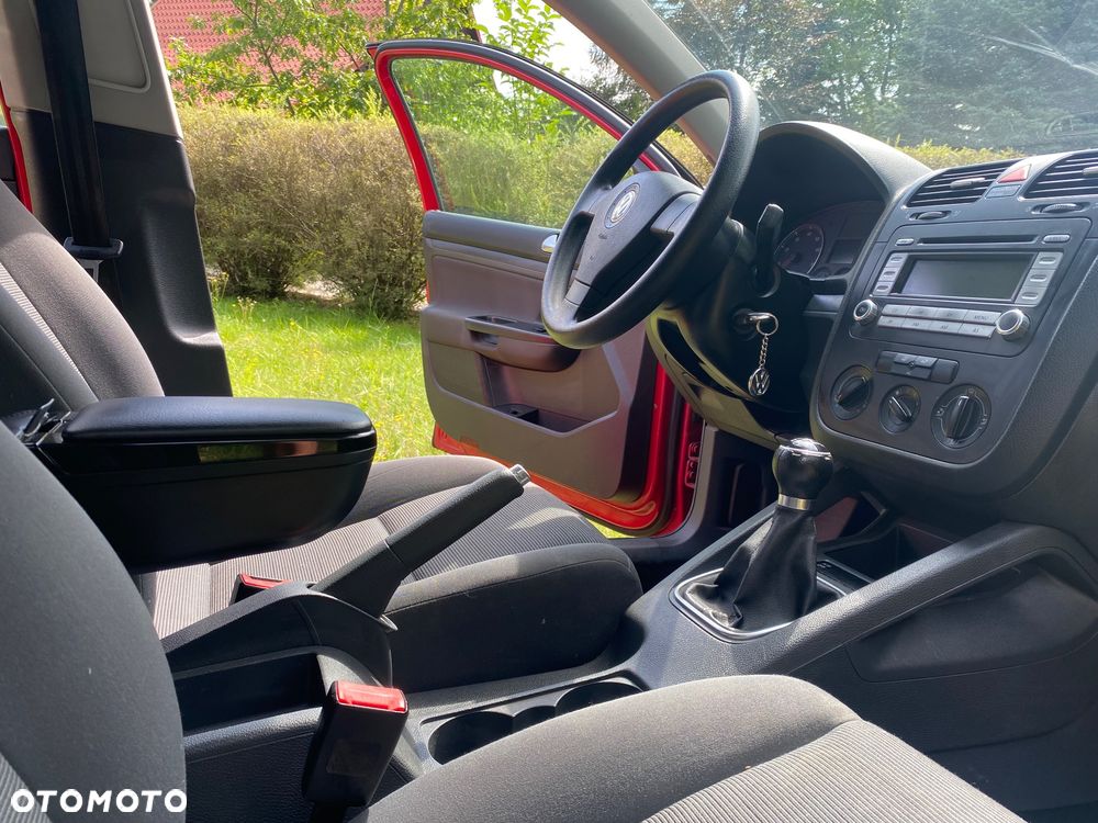 Volkswagen Golf - 12