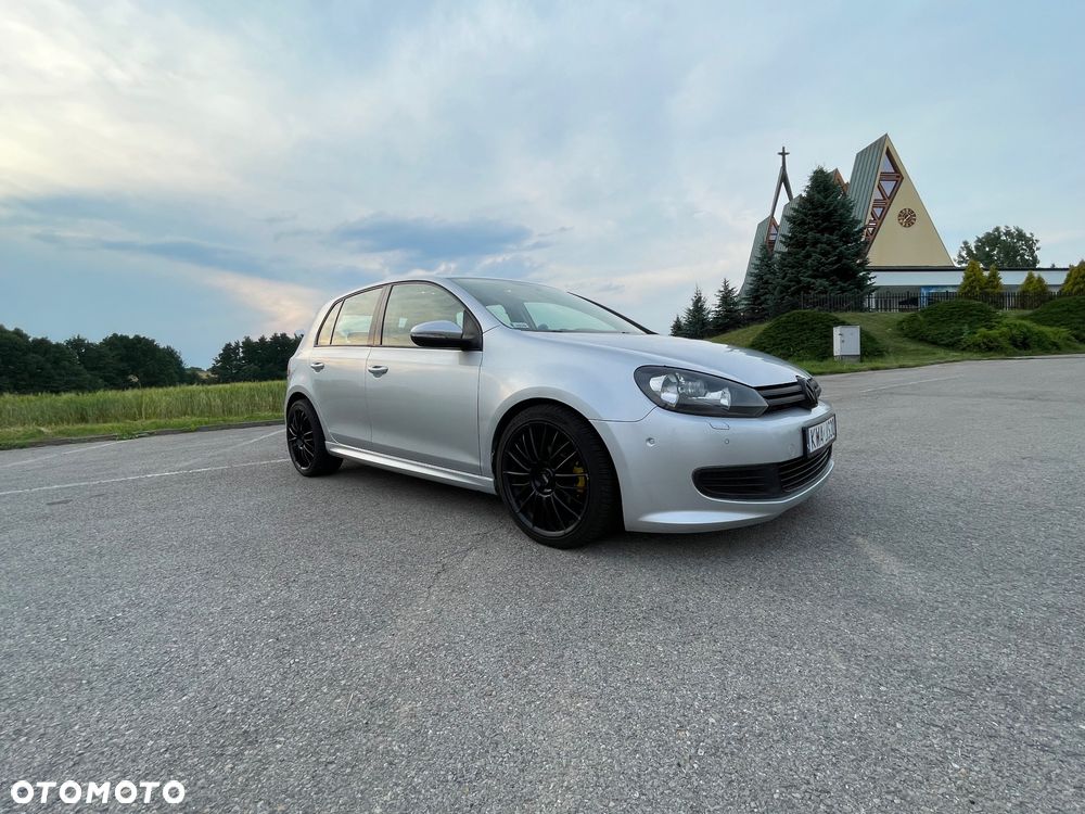 Volkswagen Golf 1.6 TDI DPF BlueMotion - 13