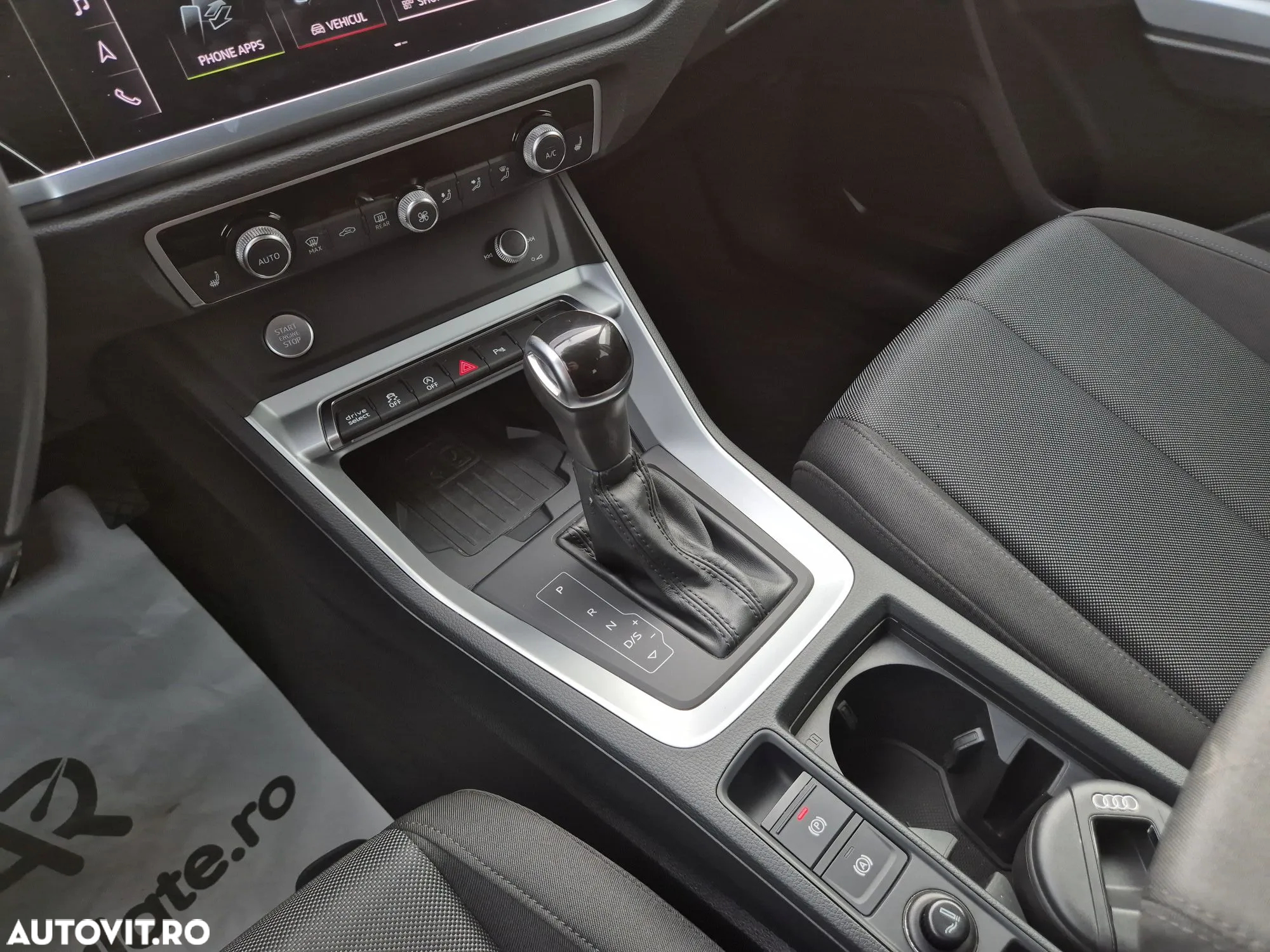 Audi Q3 2.0 40 TDI S tronic quattro Advanced - 35