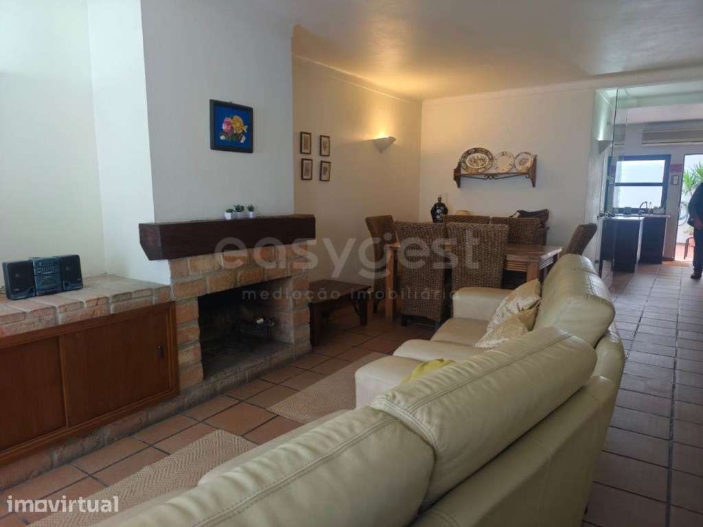 Moradia T3 localizada na vila de Aljustrel, em ótimo estado de cons... - Grande imagem: 5/24