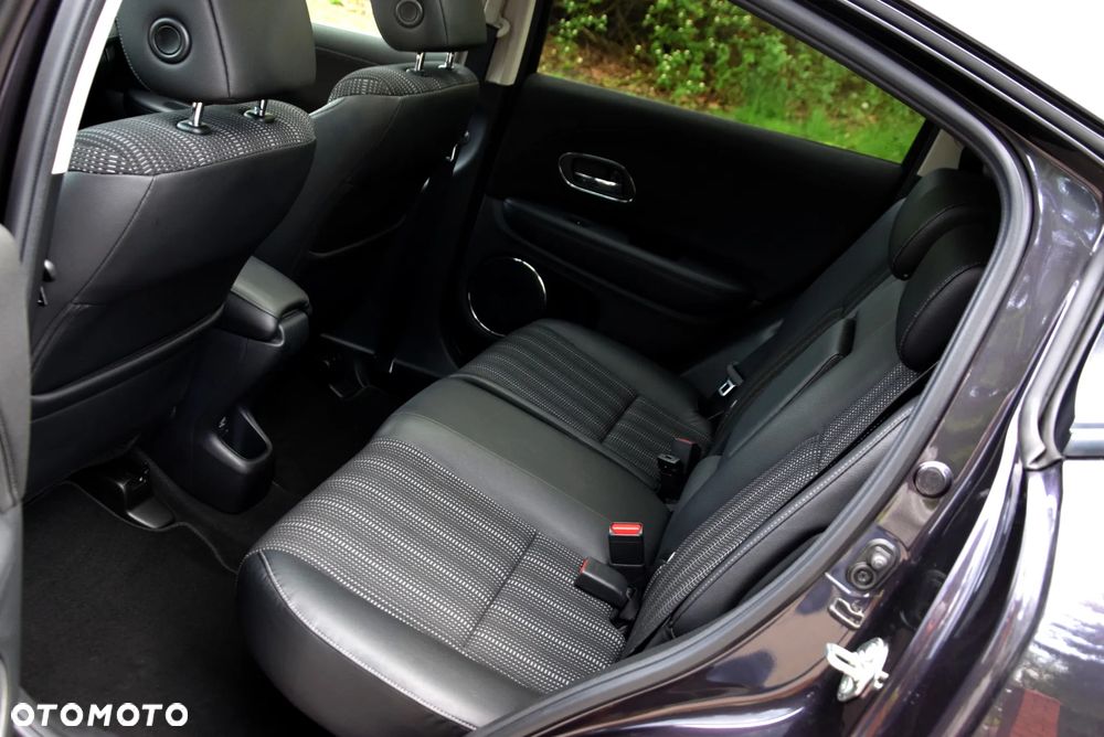 Honda HR-V 1.5 Executive (ADAS / Connect+) CVT - 22