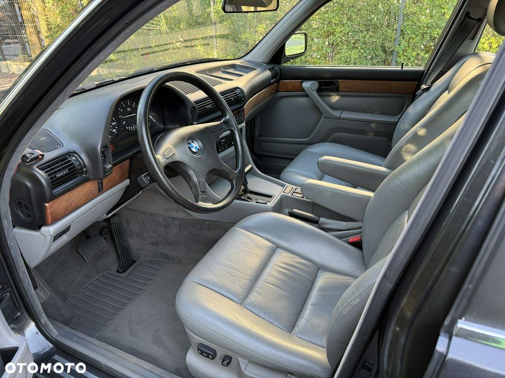 BMW Seria 7 - 14