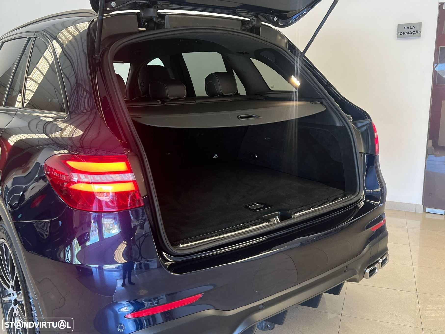 Mercedes-Benz GLC 250 d AMG Line 4-Matic - 19