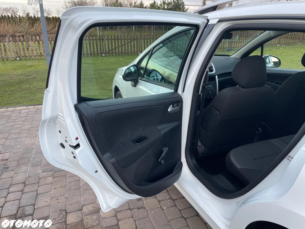 Peugeot 207 95 VTi Premium - 32