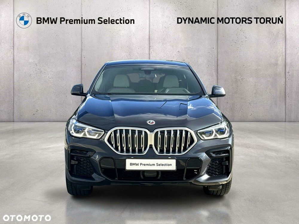 BMW X6 - 11