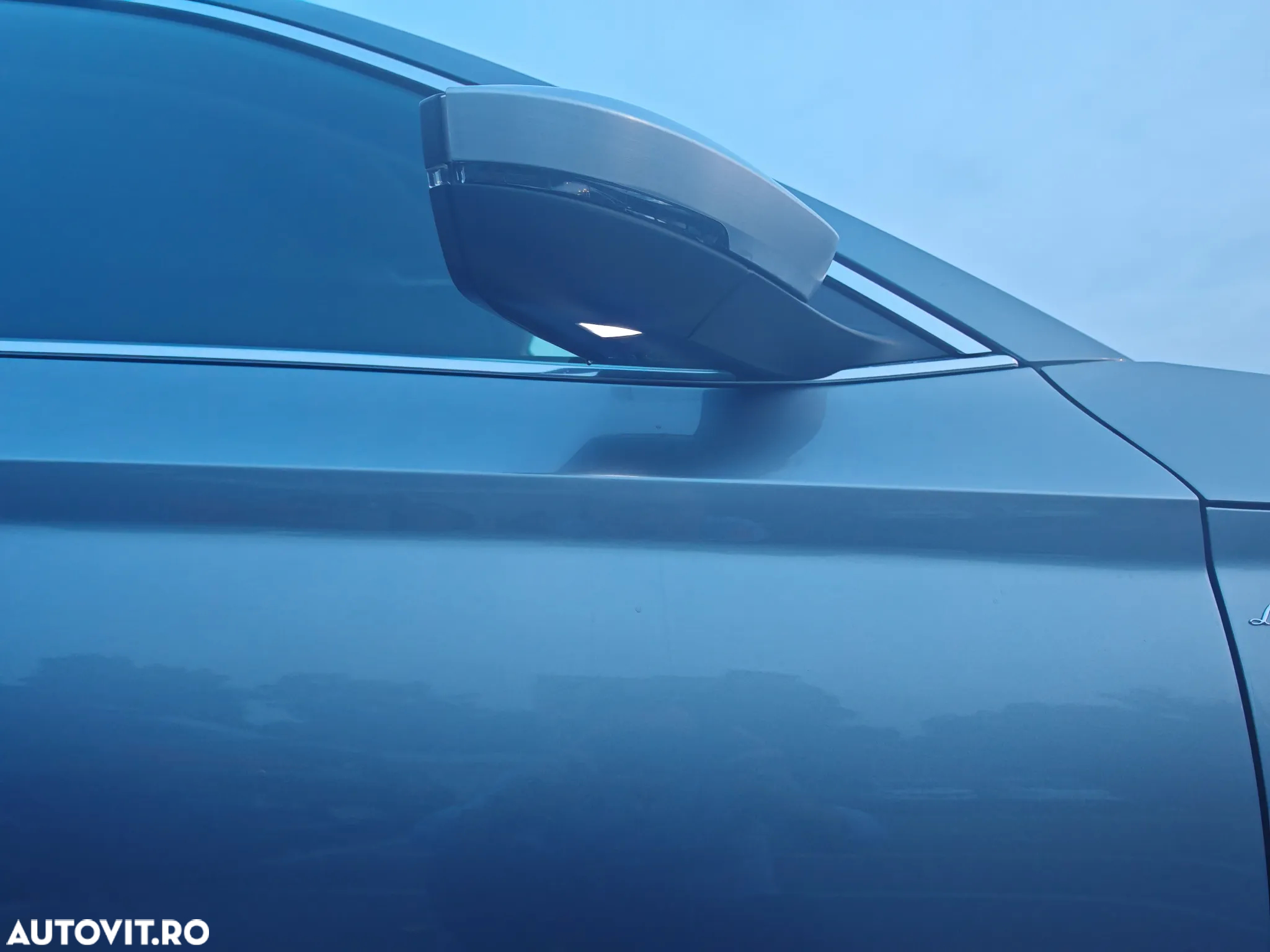 Skoda Superb 2.0 TDI DSG Laurin & Klement - 7