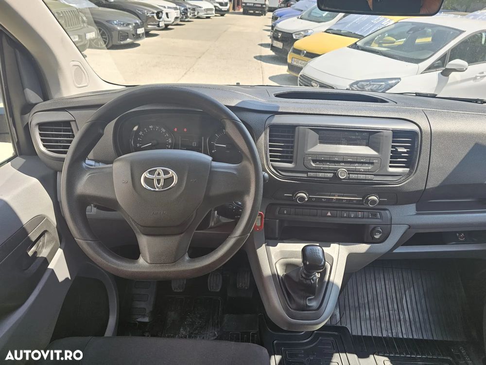 Toyota Proace 1.5 D-4D 120CP 8+1 L2H1 Base+ - 12