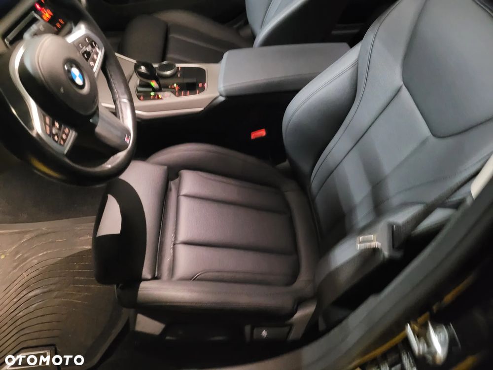 BMW Seria 3 318i Advantage sport - 7