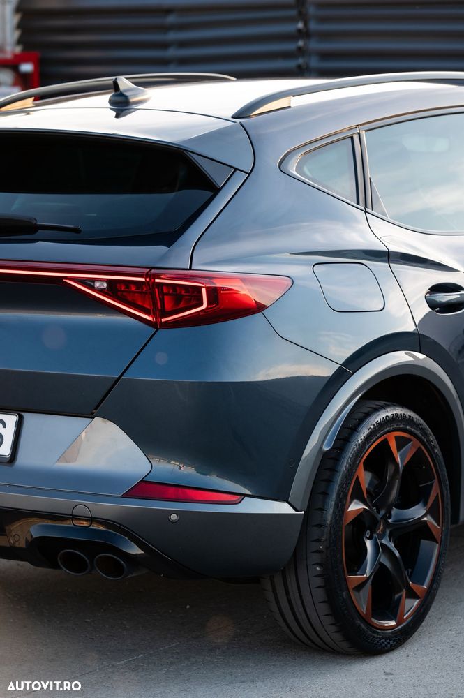 Cupra Formentor VZ 2.0 TSI 4DRIVE DSG - 9