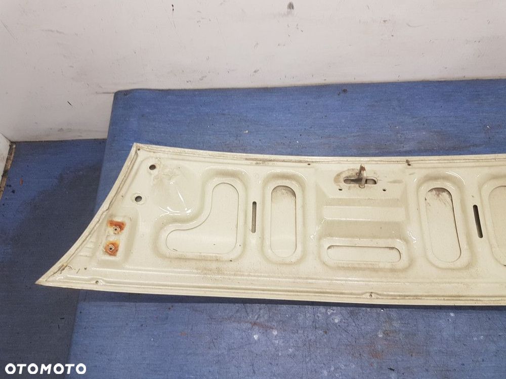 KIA K2500-NS ATRAPA / GRILL - 9