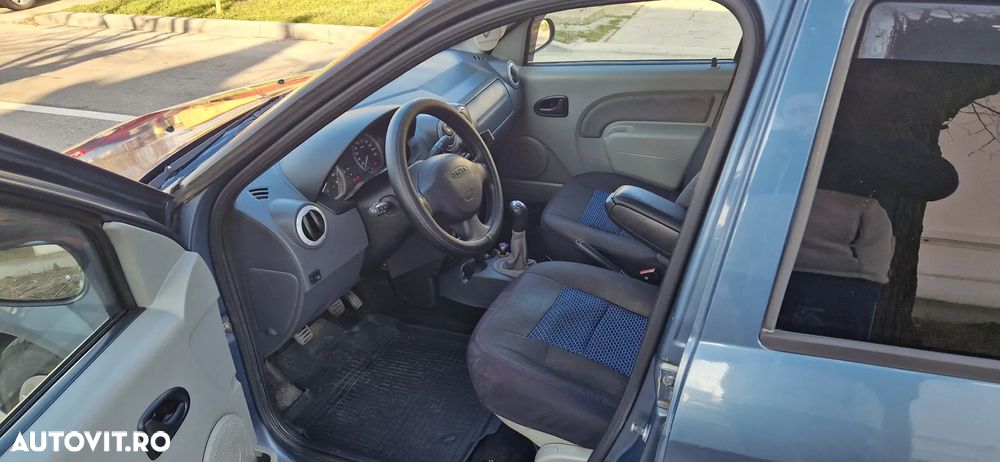 Dacia Logan 1.6 MPI Laureate - 6