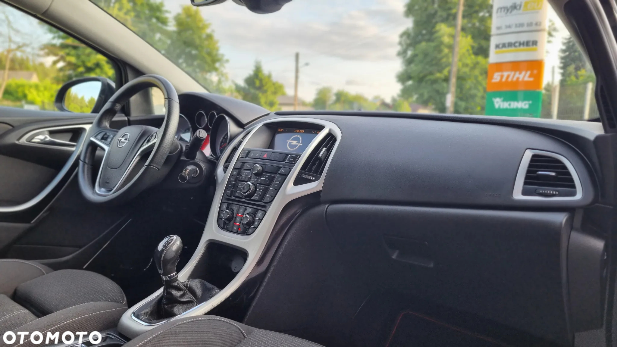 Opel Astra GTC 1.4 Turbo - 14