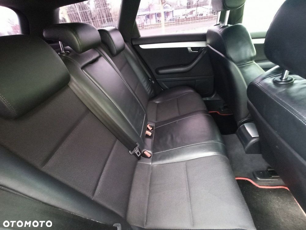 Audi A4 Avant - 10