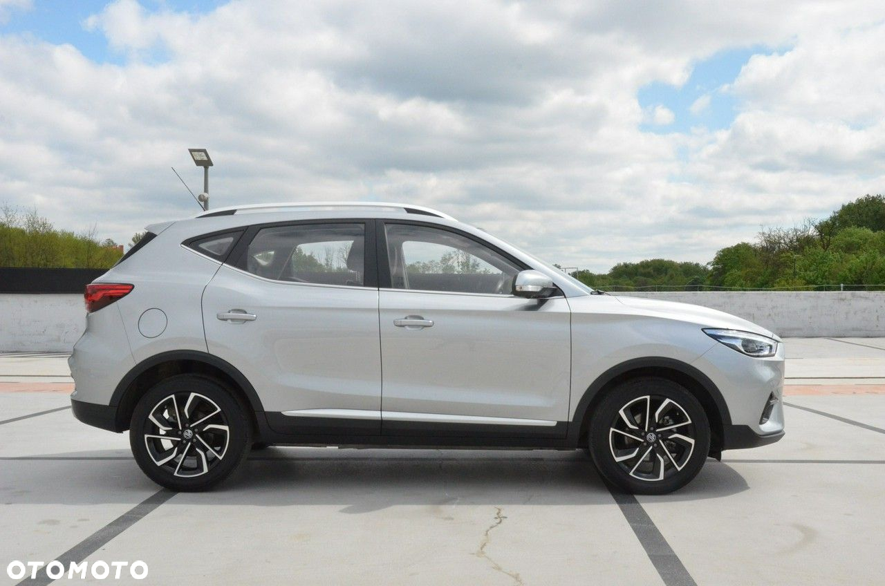 MG ZS - 9
