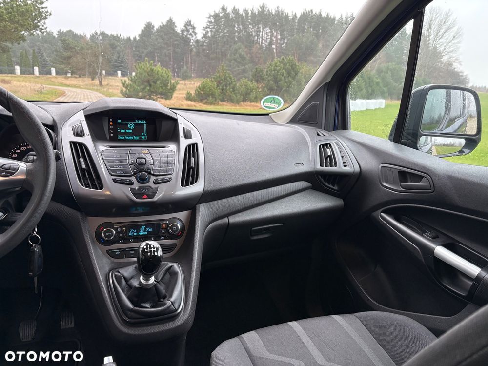 Ford Tourneo Connect Grand - 31