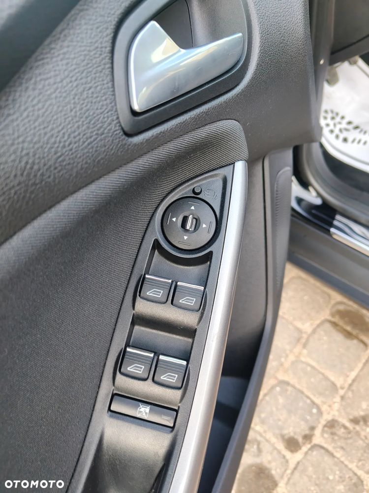 Ford Focus - 16
